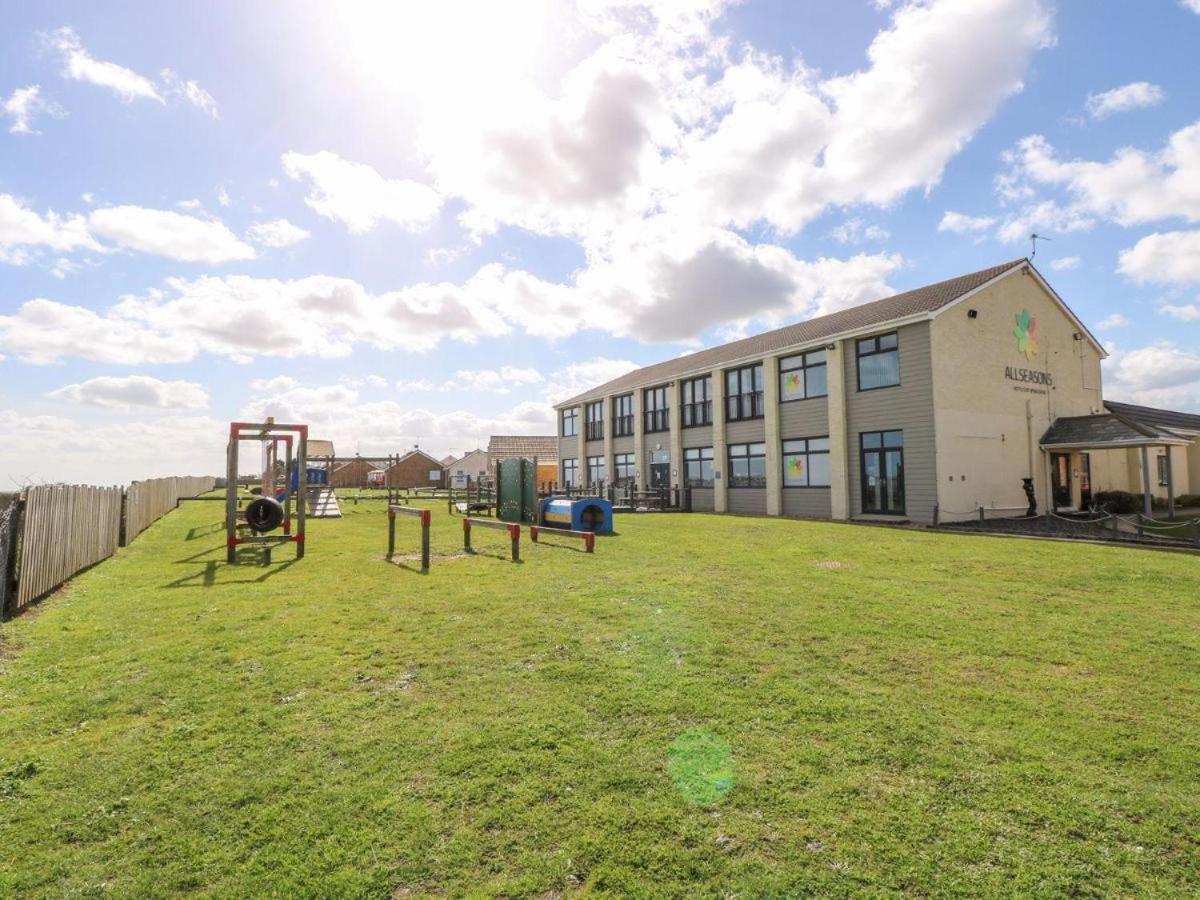 Corton Retreats At Waterside Park Corton (Suffolk) Exterior foto